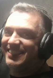 Mombelli, Cláudio