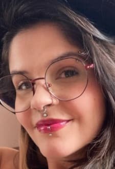 Nogueira, Bruna
