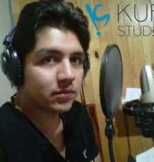 Kuri, Víctor