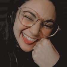 Echeverría, Paola