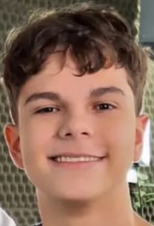 Valadares, Arthur