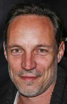 Questel, Grégory