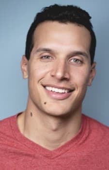 Tapiero, Sean